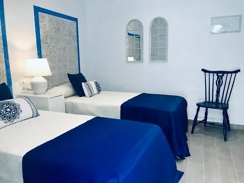 Hostal El Caprichito Marbella Spagna