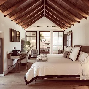 4* Hotel Boutique La Ciudadela